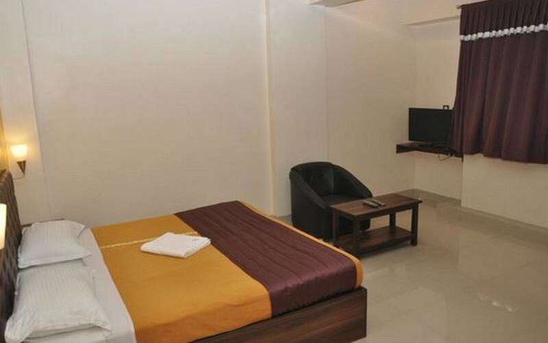 Hotel Srinath Residency, Dhar 3